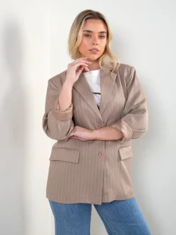 Blazer com riscas diplomáticas
