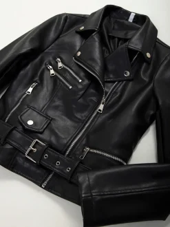 Blusão biker ajustado efeito pele
