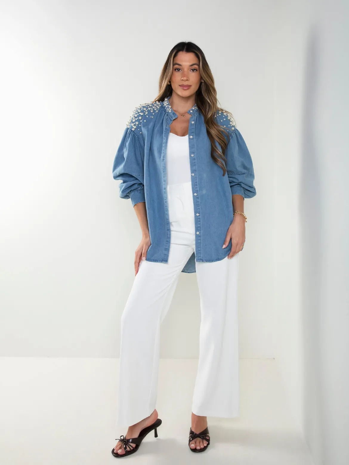 Camisa ganga com pérolas