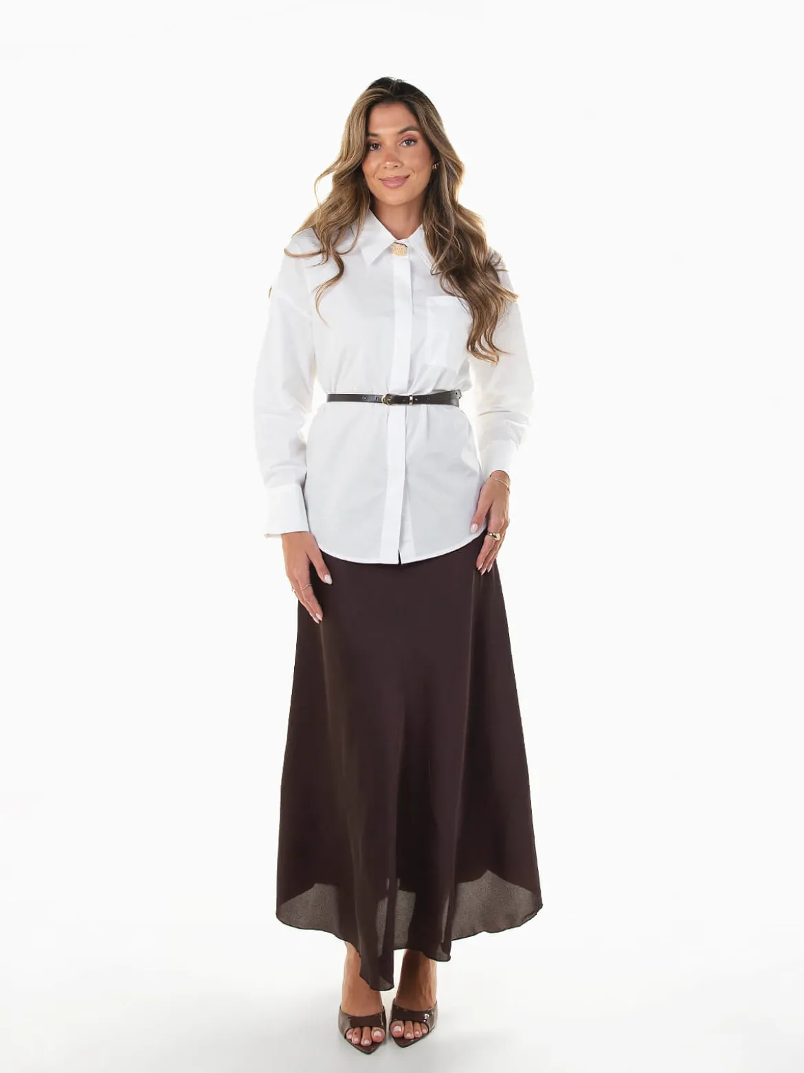 Camisa oversize com botão dourado