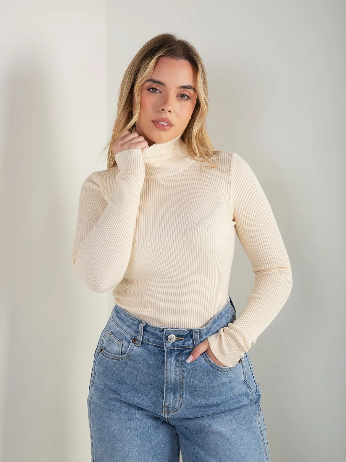 Camisola malha canelada mistura viscose