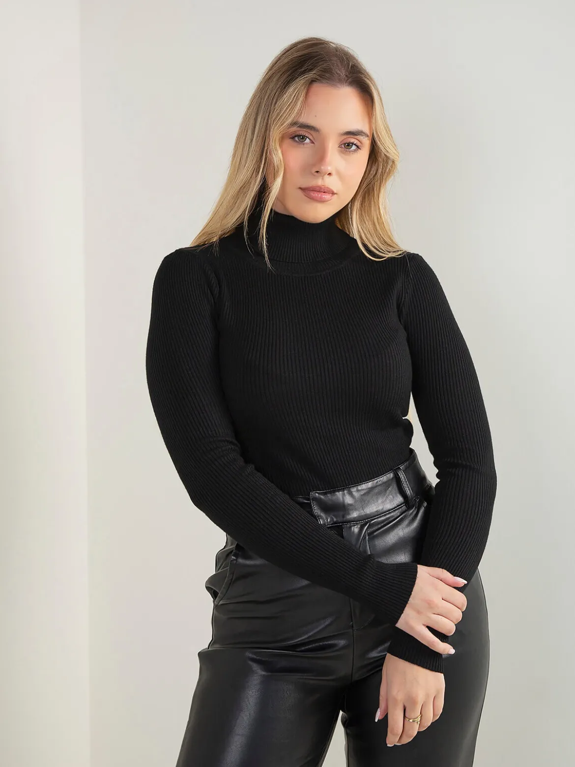 Camisola malha canelada mistura viscose