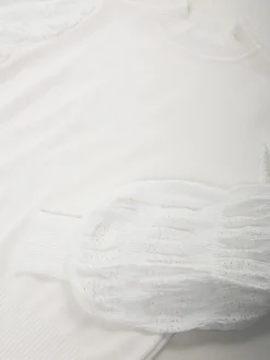 Camisola malha com mangas em renda