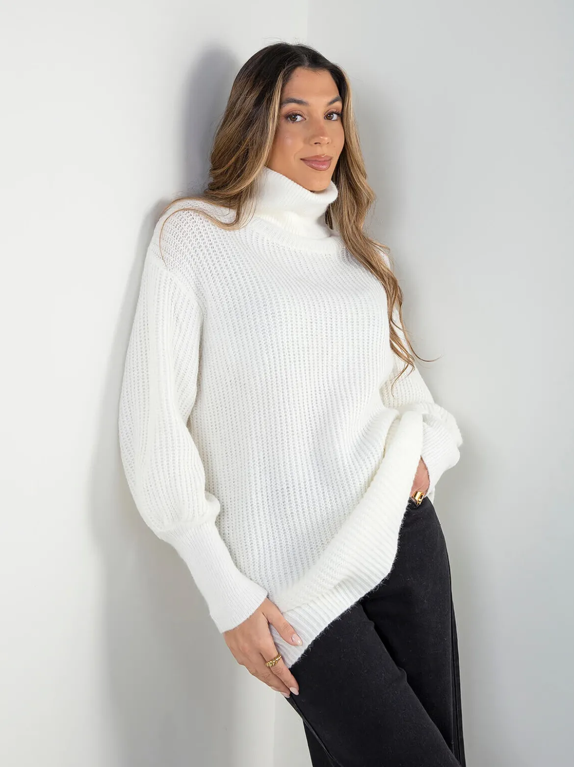 Camisola malha estruturada oversized gola alta