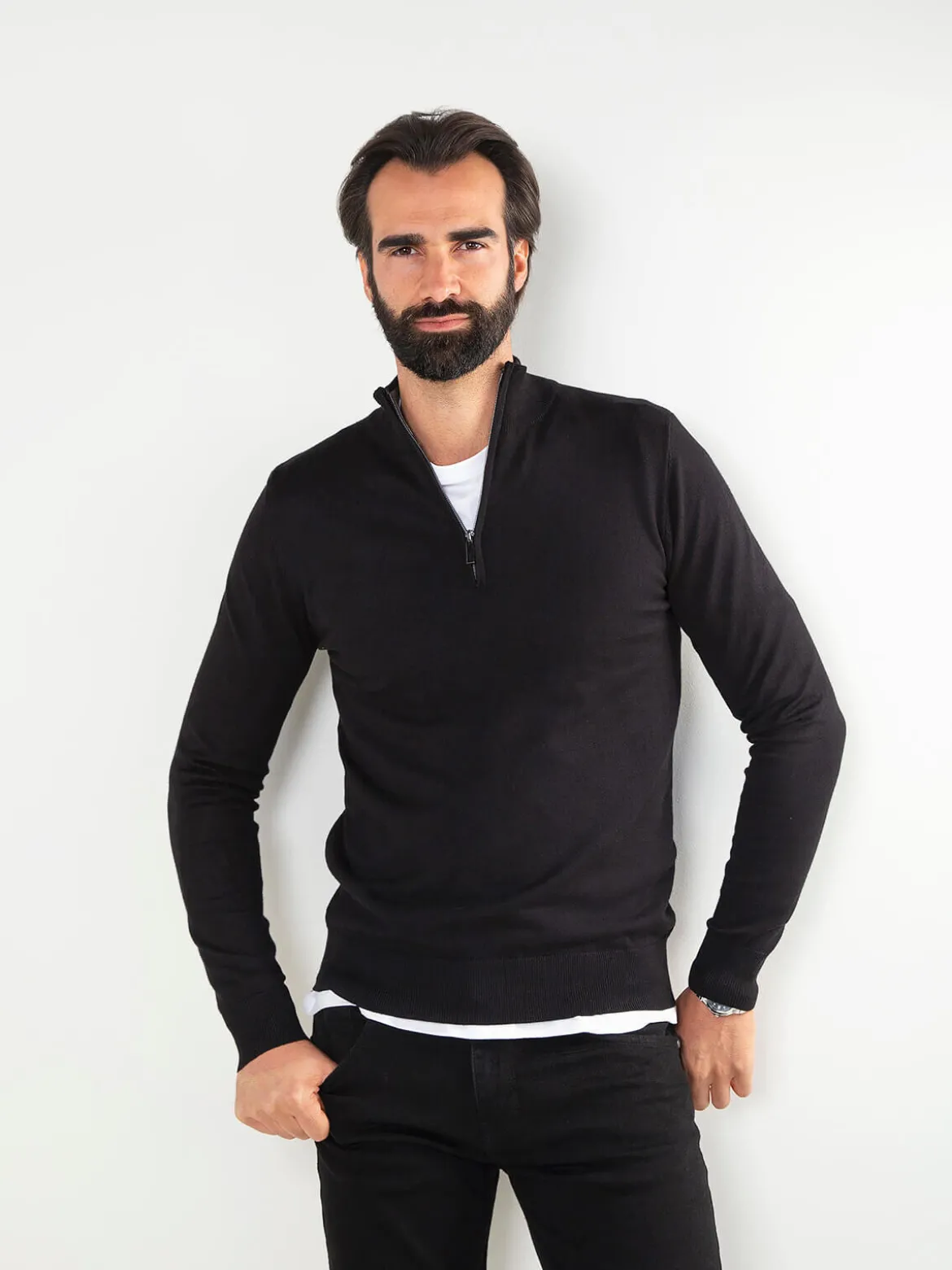 Camisola malha preta com fecho