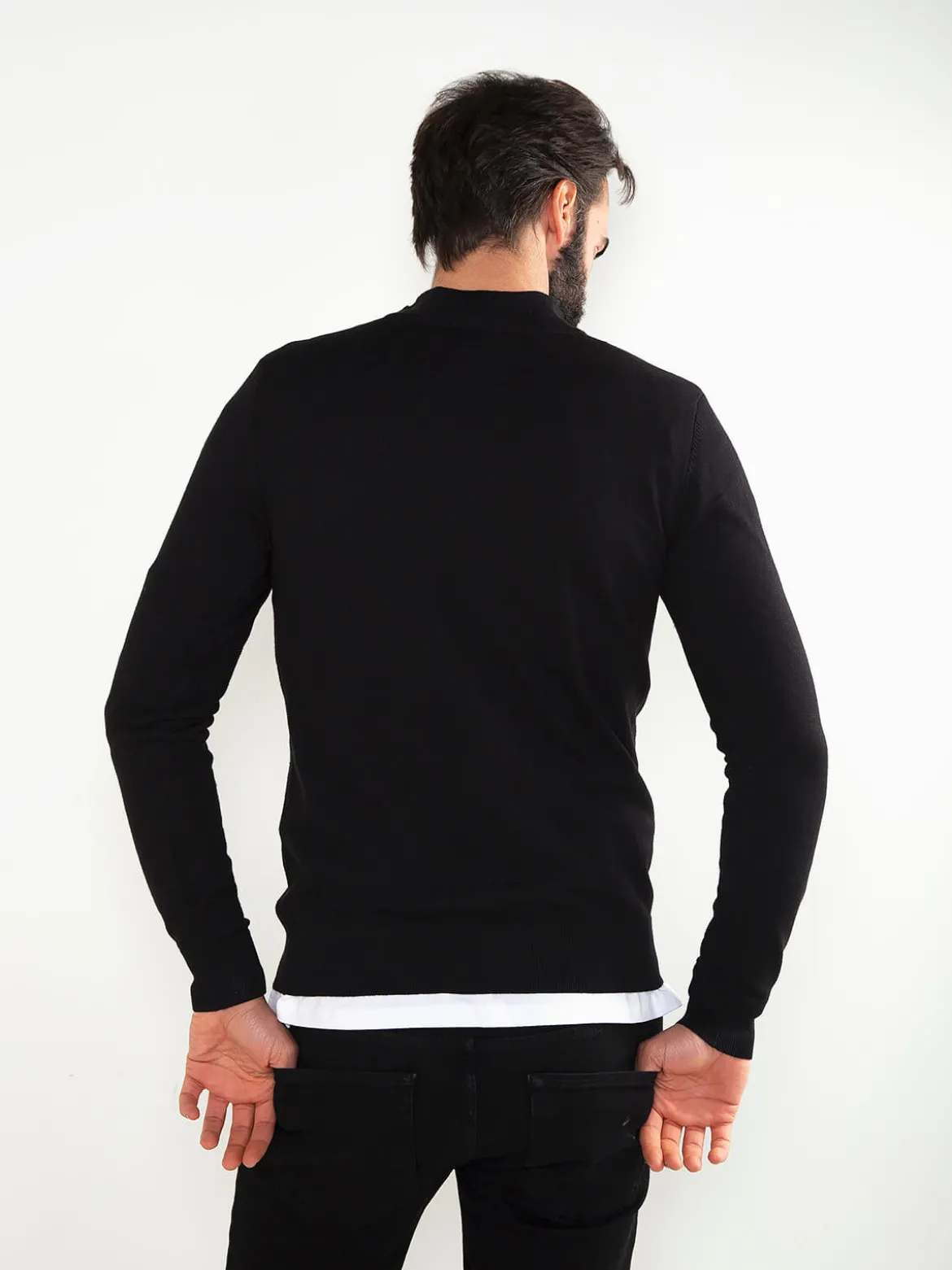 Camisola malha preta com fecho