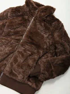 Casaco efeito pelo com gola alta