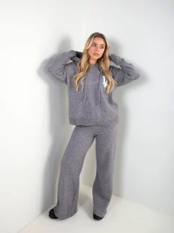 Conjunto de malha com sweatshirt e calças