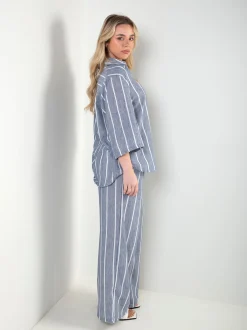 Conjunto efeito linho blusa e calças