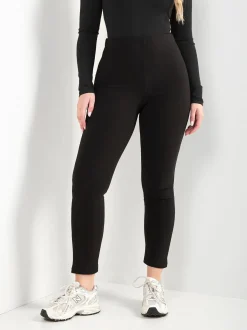 Leggings pretas térmicas de cintura alta