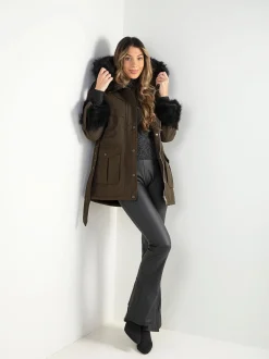 Parka acolchoada com cinto