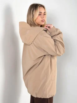 Parka impermeável com capuz e fecho