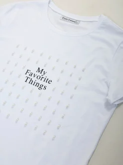 T-shirt com pérolas e estampado