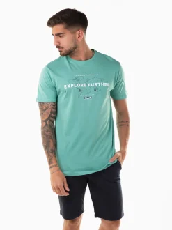 T-shirt manga curta com mapa