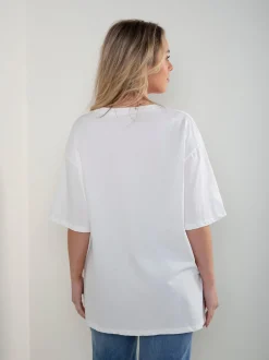 T-shirt oversized manga curta com bordado