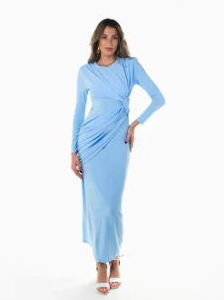 Vestido comprido com torcido